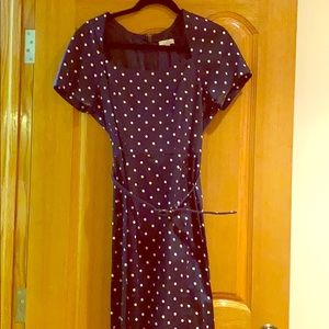 Eva mendes navy polka dot dress